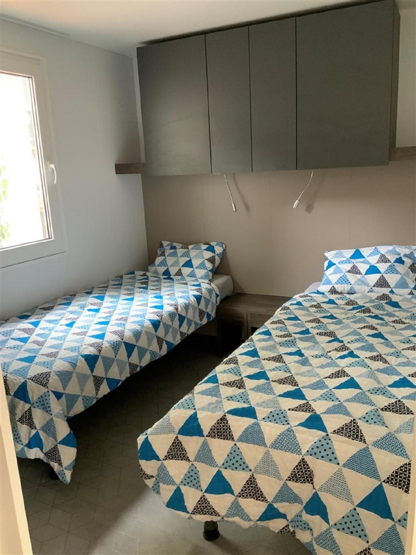 פאז'אנה Victoria Mobilehome Bi Village מראה חיצוני תמונה
